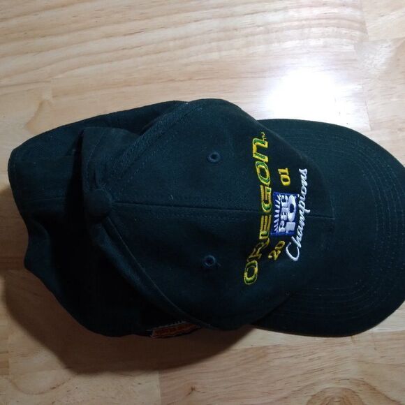 Vintage Oregon Fiesta Bowl PAC 10 Champions Hat - Picture 4 of 8